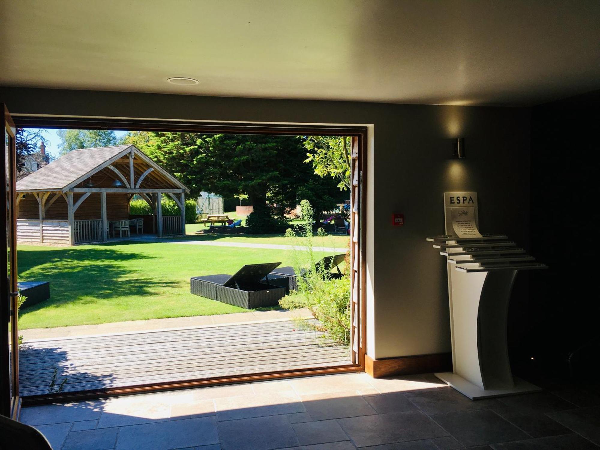 Balmer Lawn Brockenhurst Exterior photo
